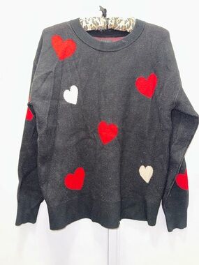 Nicole Miller Black Heart-Pattern Crewneck Sweater - Red & White Hearts Medium